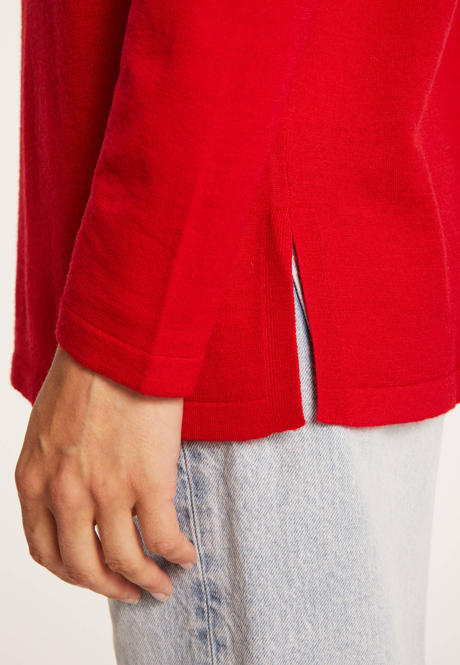 V-neck pullover made of wool Cité 