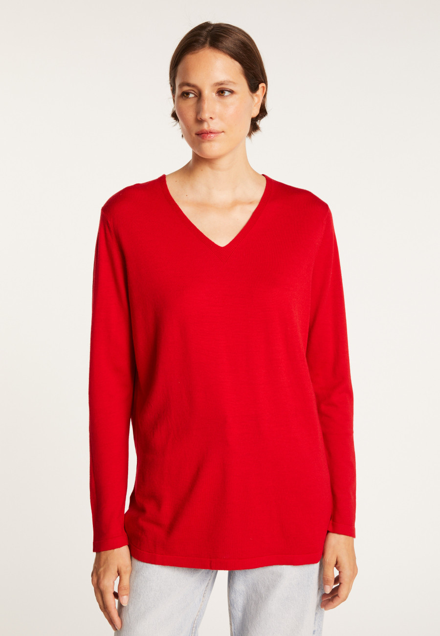 V-neck pullover made of wool Cité 