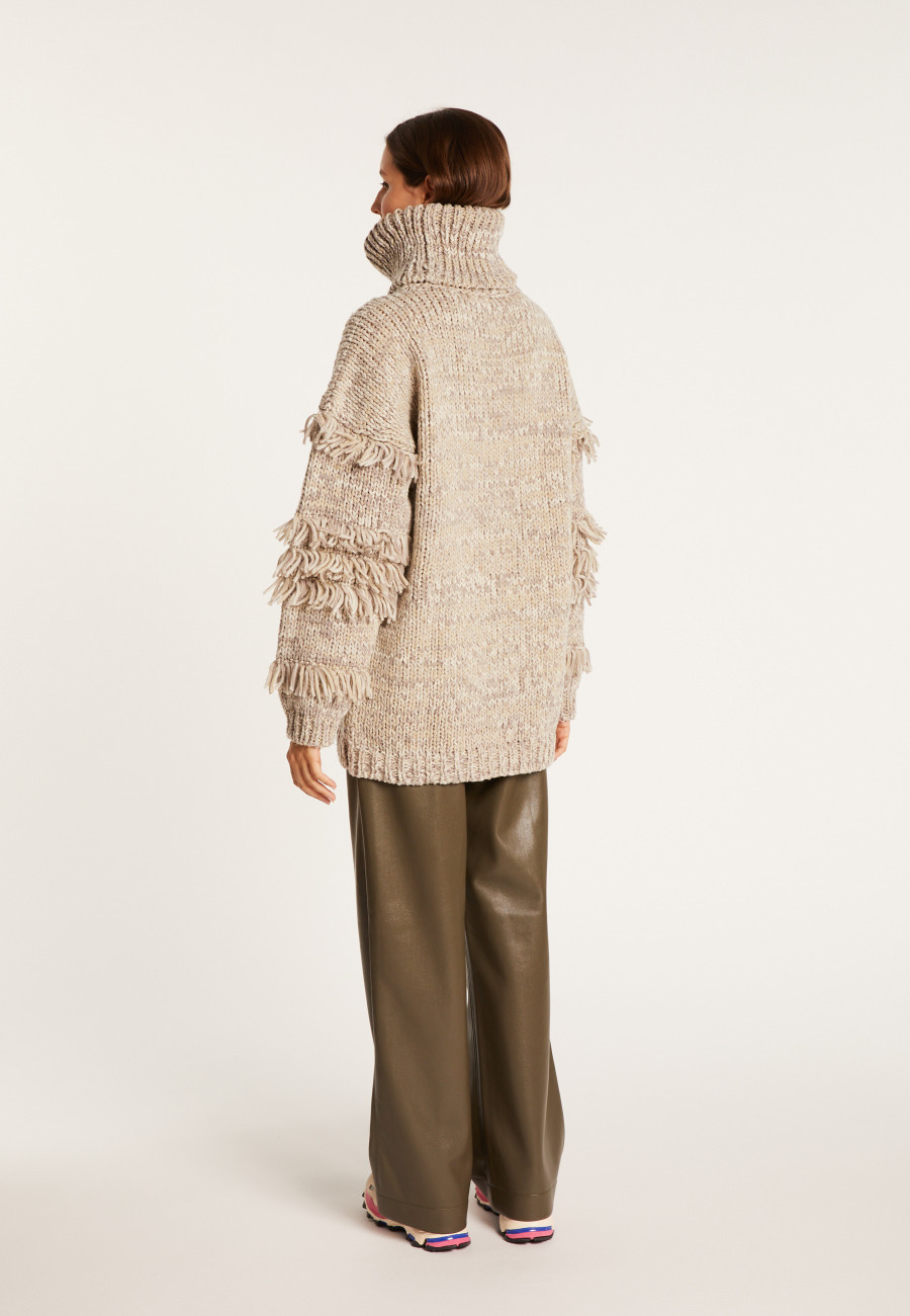 Jumper with large fringed roll neck - Sage
