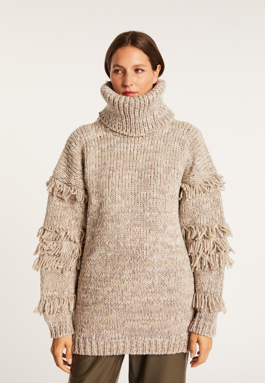 Jumper with large fringed roll neck - Sage