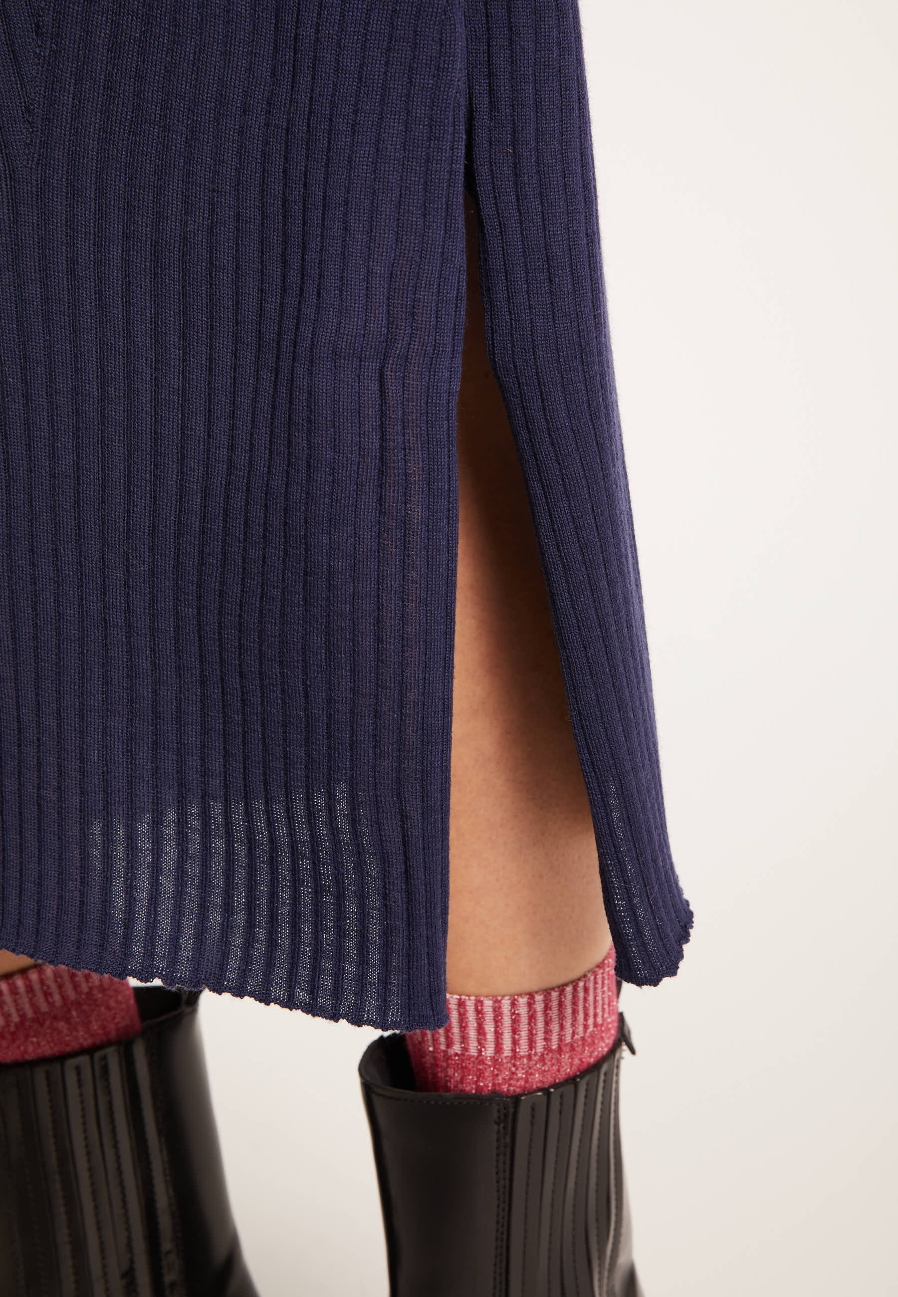 Jupe droite en laine côtelée - Etreinte 6325 navy - 05 bleu marine