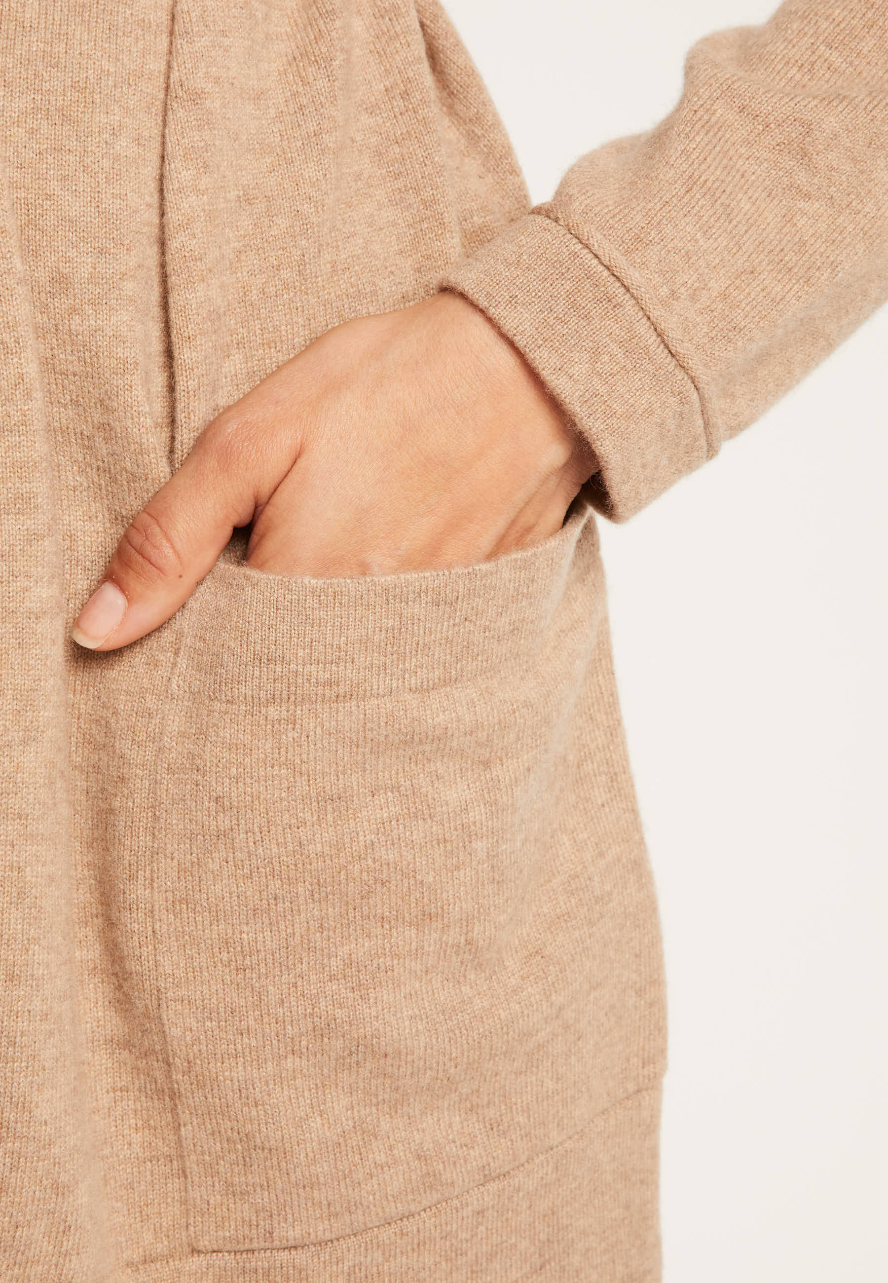 Cashmere cardigan with pockets – Hazel