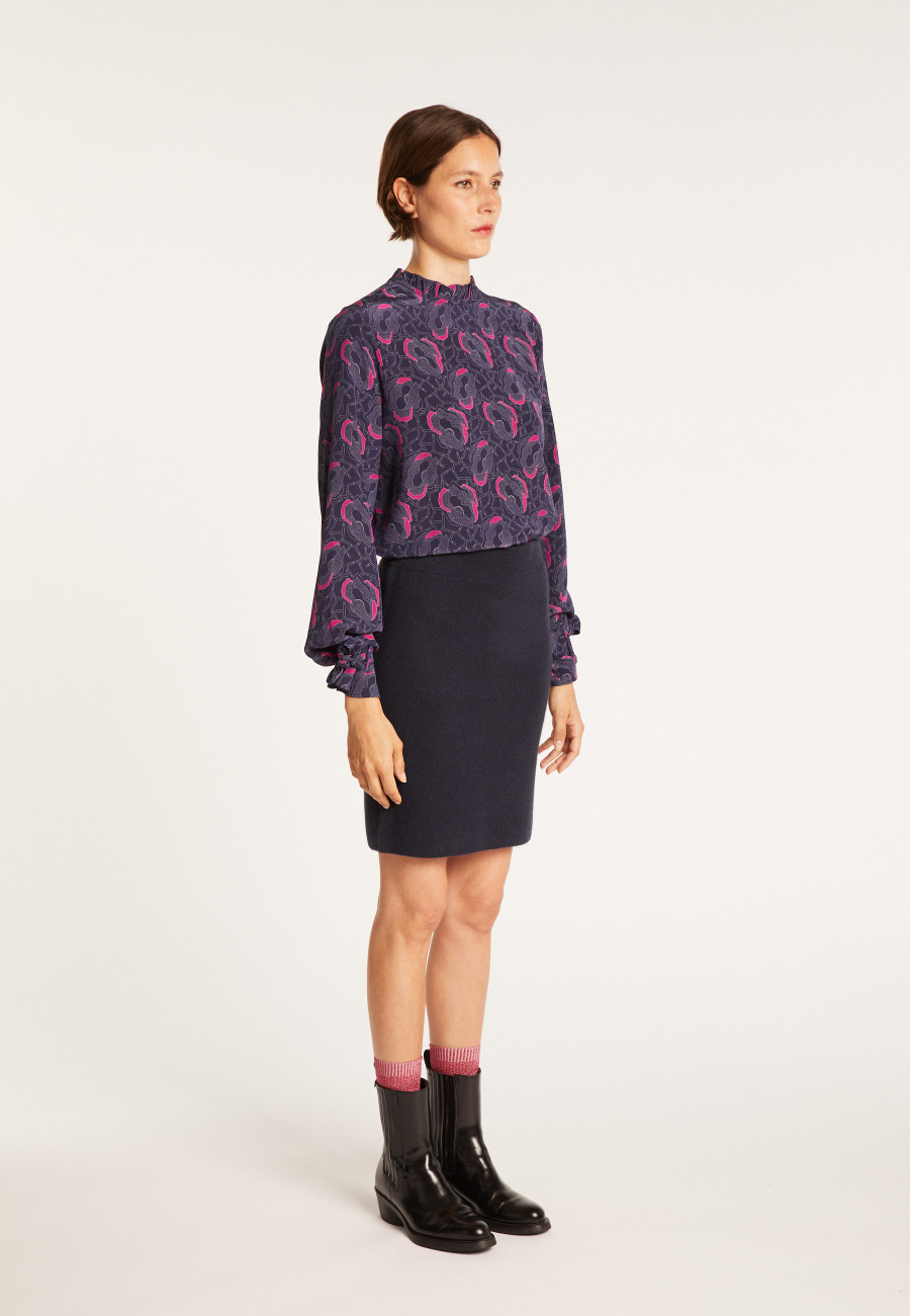 Saia curta de cashmere - France