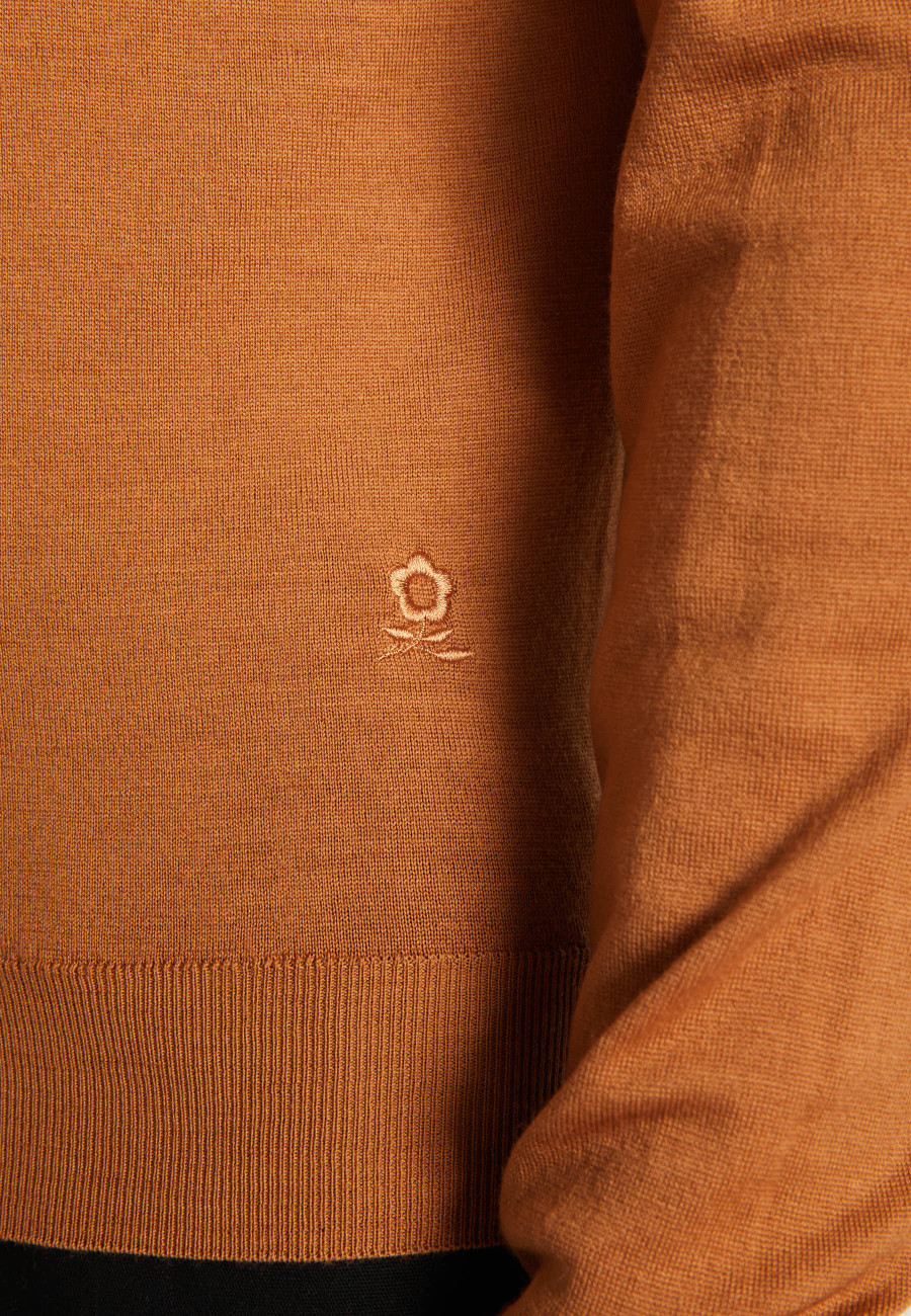 Suéter de lã merino com decote em V - Elmo