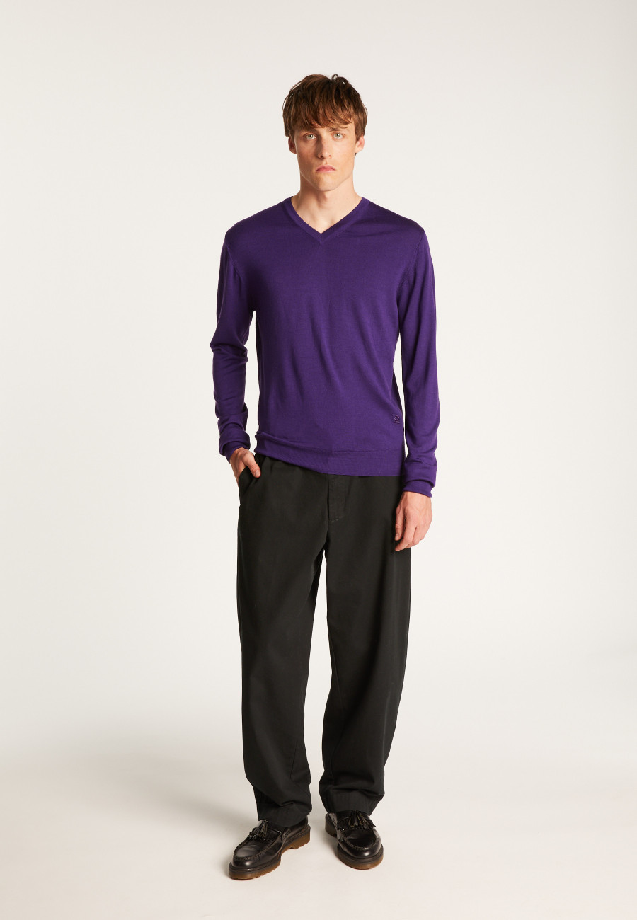 Merino Wool V-Neck Sweater - Elmo