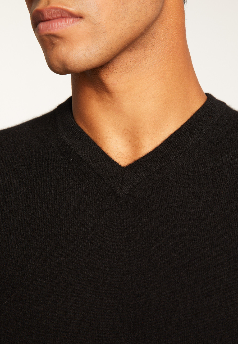 Cashmere V-Neck Sweater - Evann