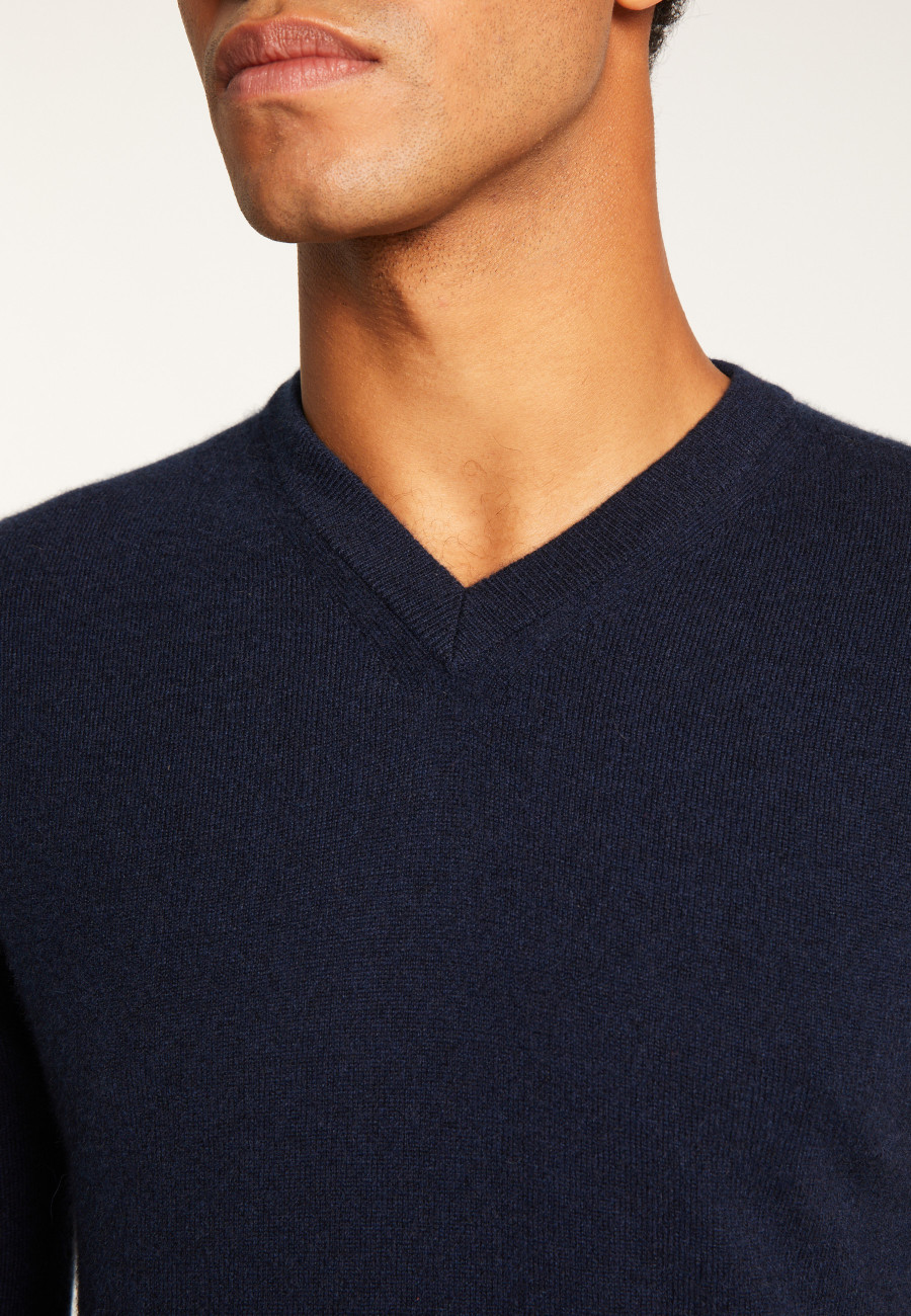 Cashmere V-Neck Sweater - Evann