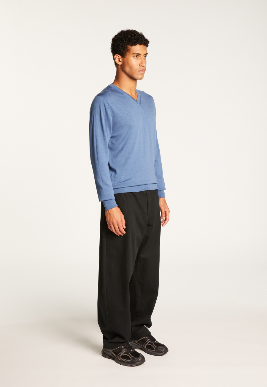 Merino Wool V-Neck Sweater - Elmo