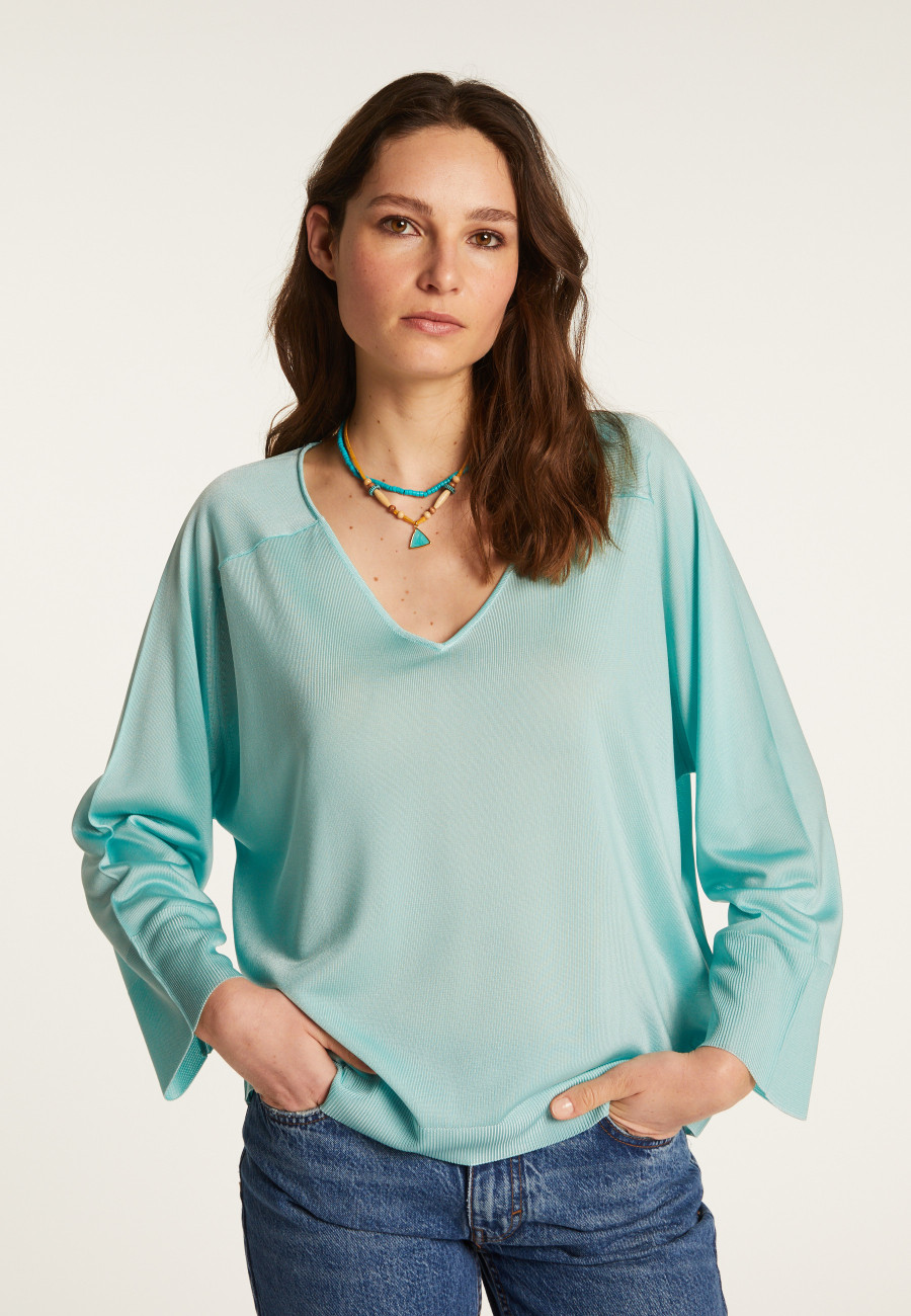 Pull col V en fil lumière - Delly