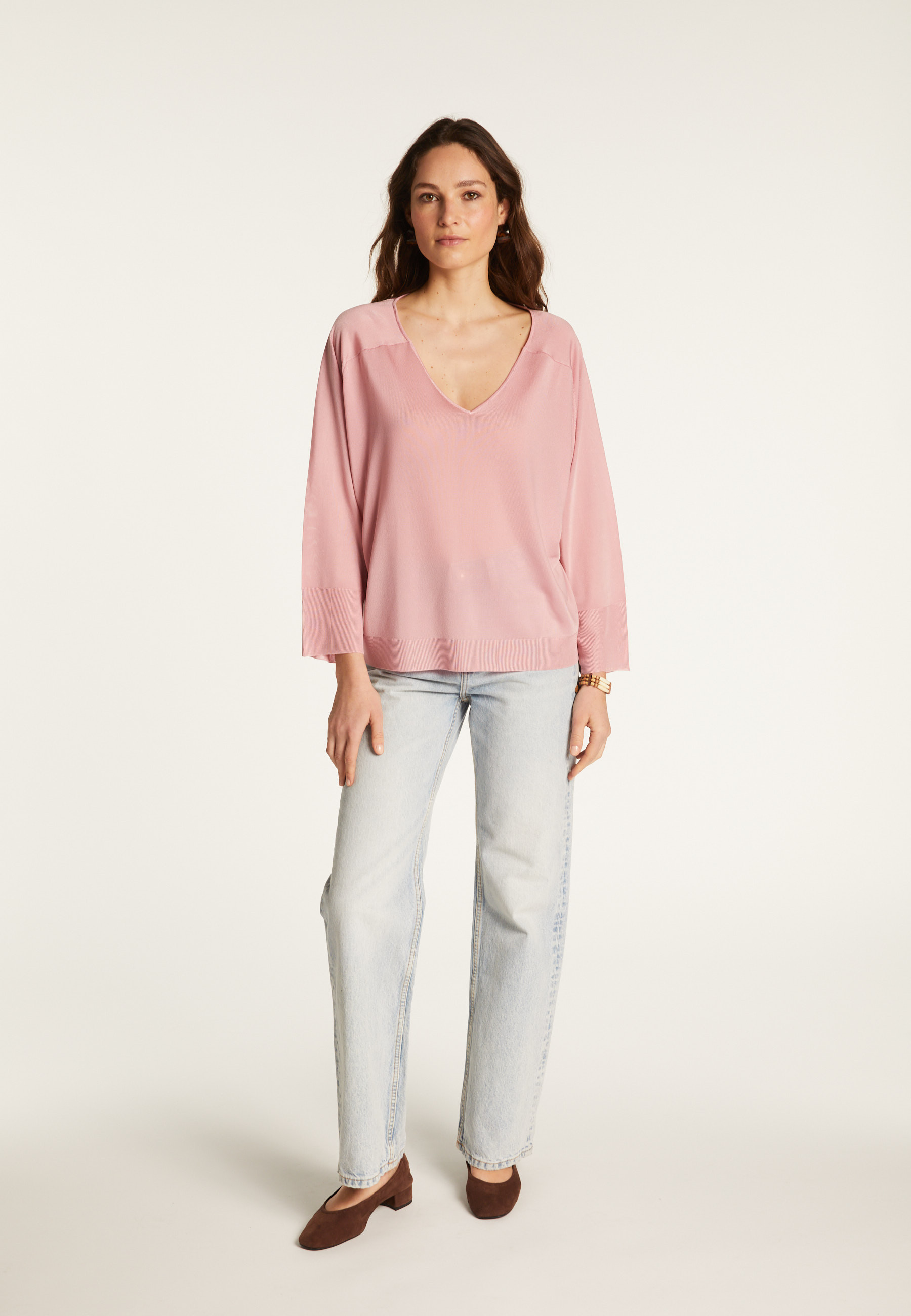 Pull col V en fil lumière - Delly