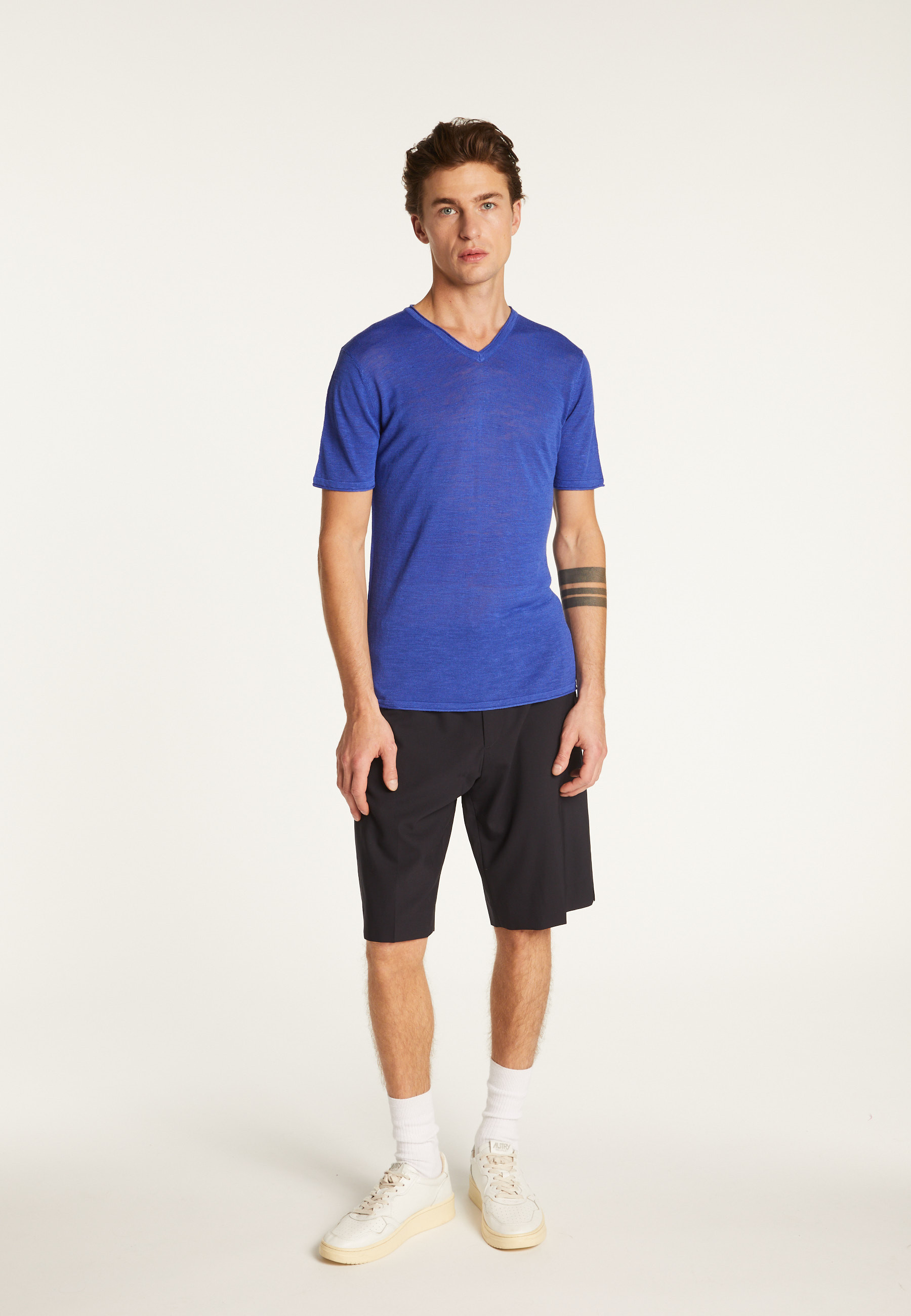 T-shirt col V en coton - Reuben