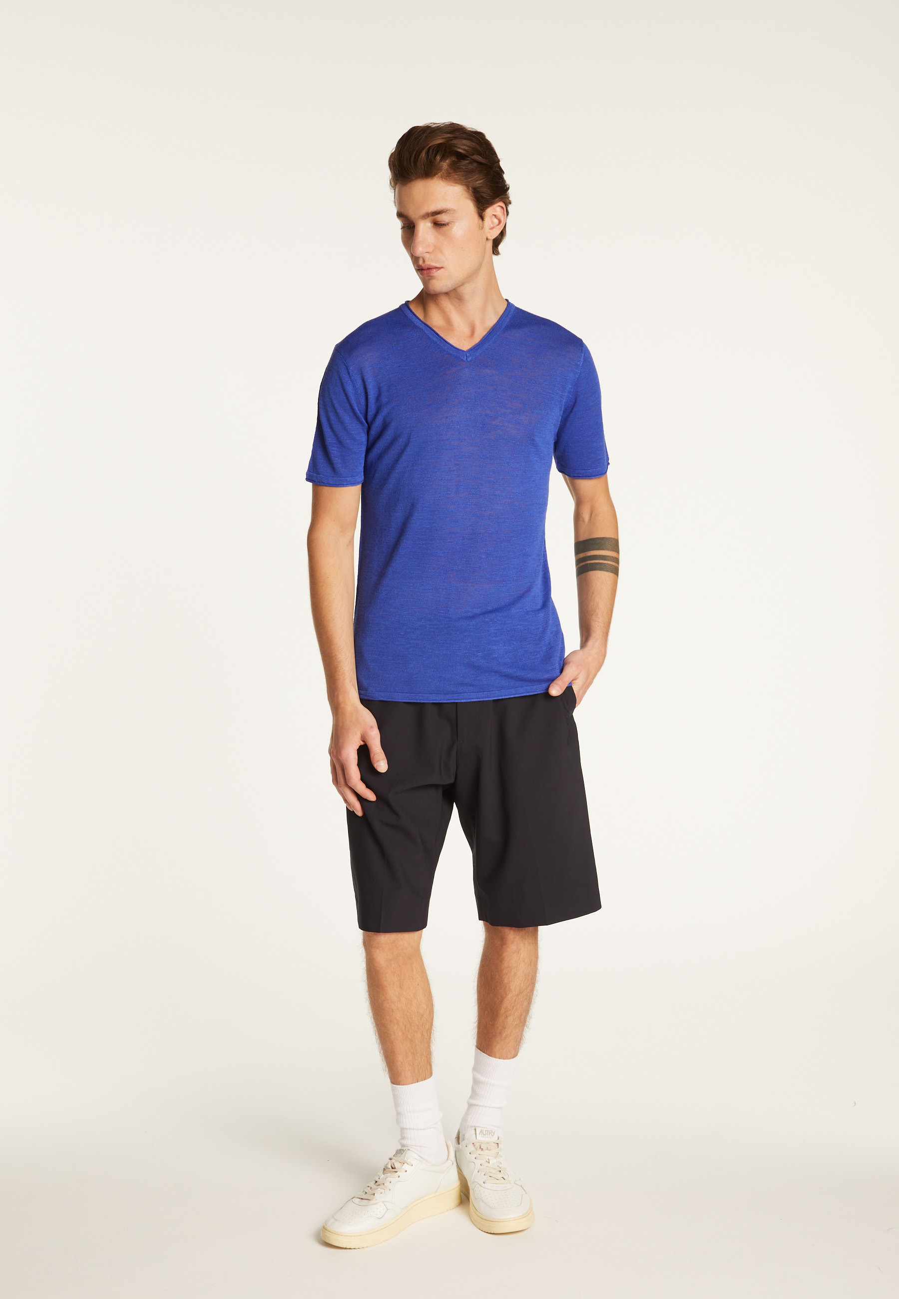 T-shirt col V en coton - Reuben