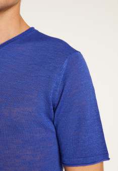 Cotton V-neck T-shirt - Reuben