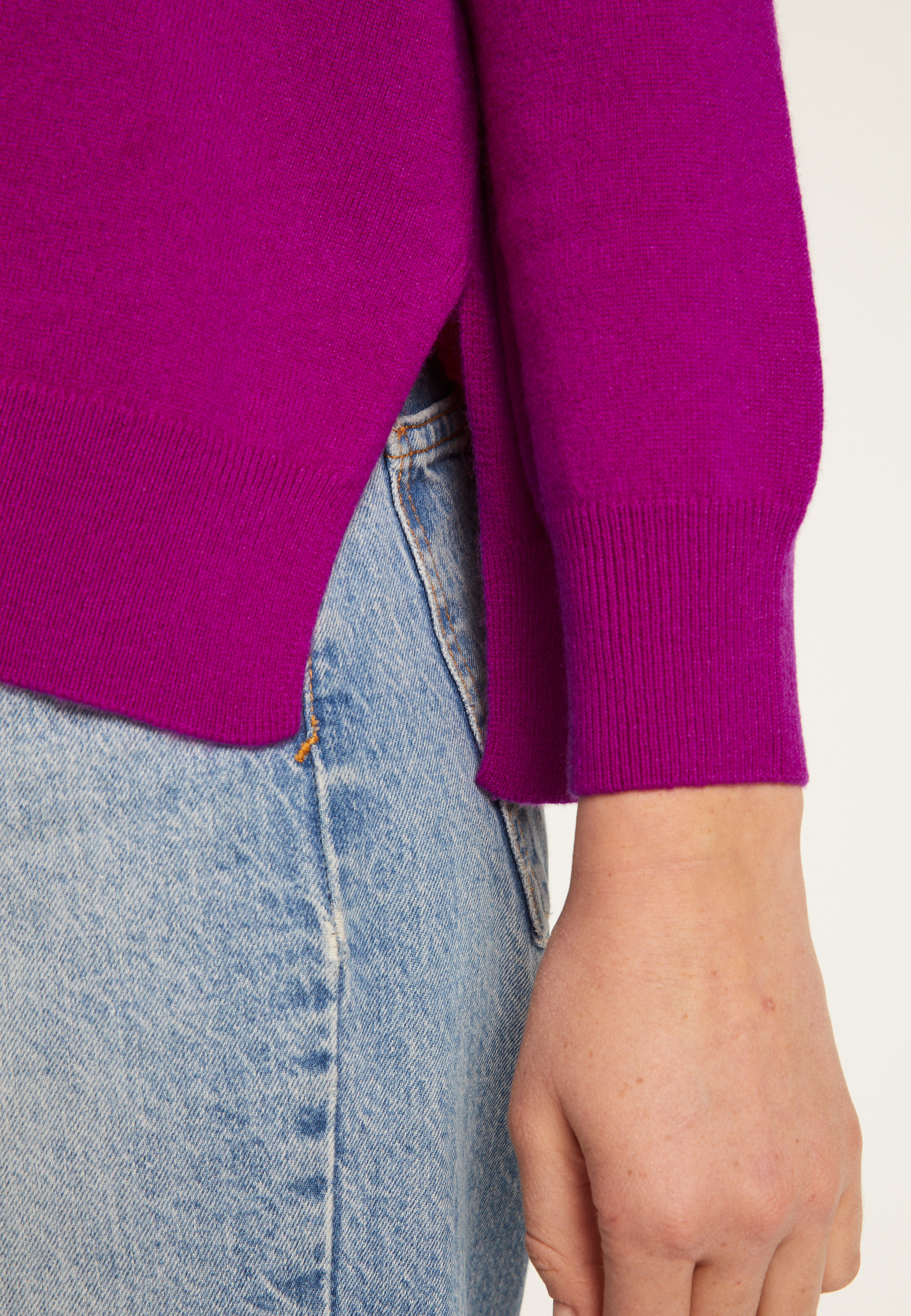 Pull ample à fentes col V en cachemire - Alienor 7870 ecureuil - 92 Rouille