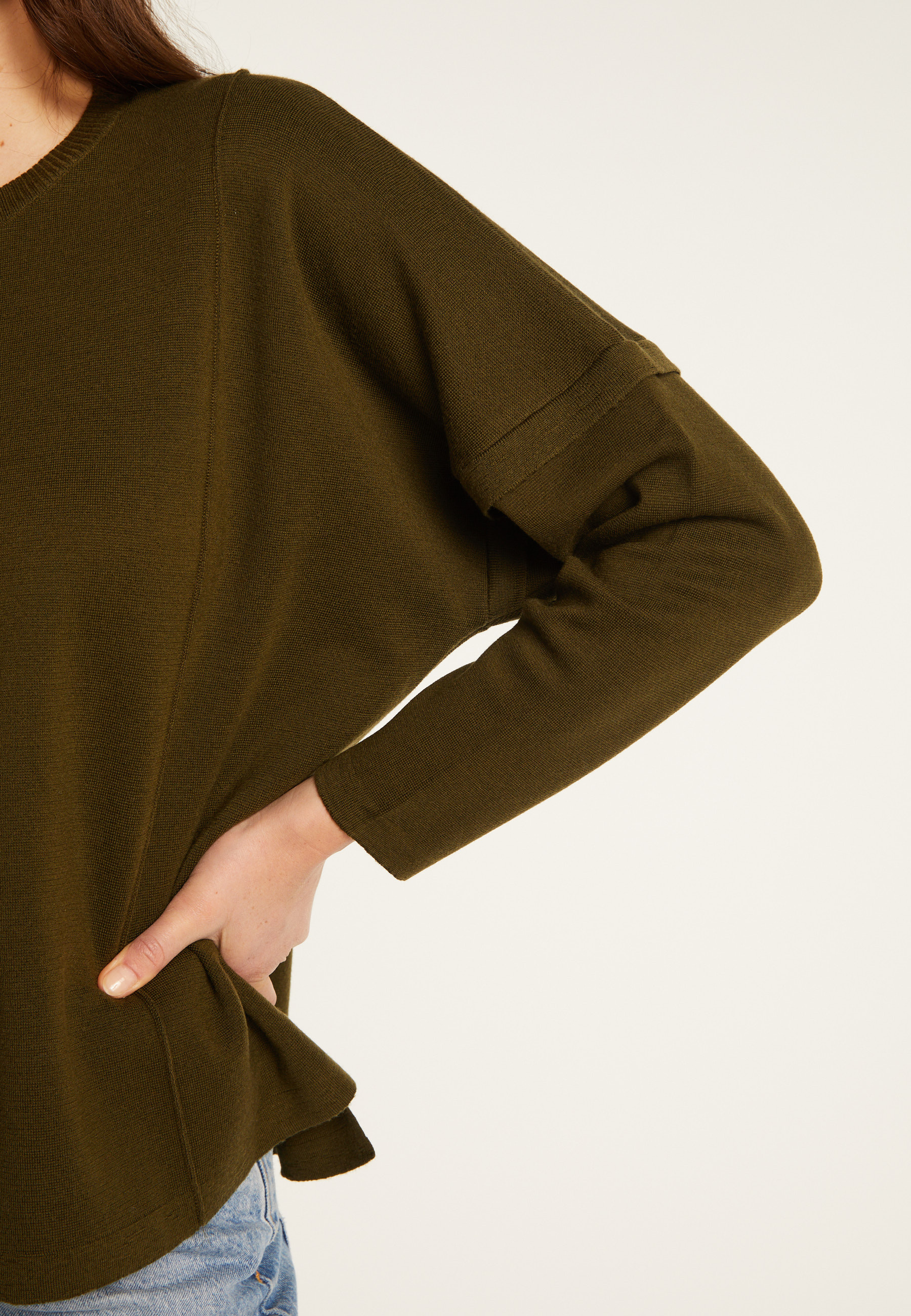Pull ample col rond en laine mérinos - Guerande 7850 foret - 83 Kaki