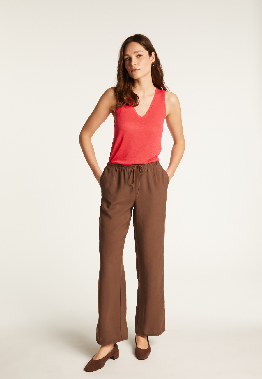 Slub linen V-neck tank top - Lalita