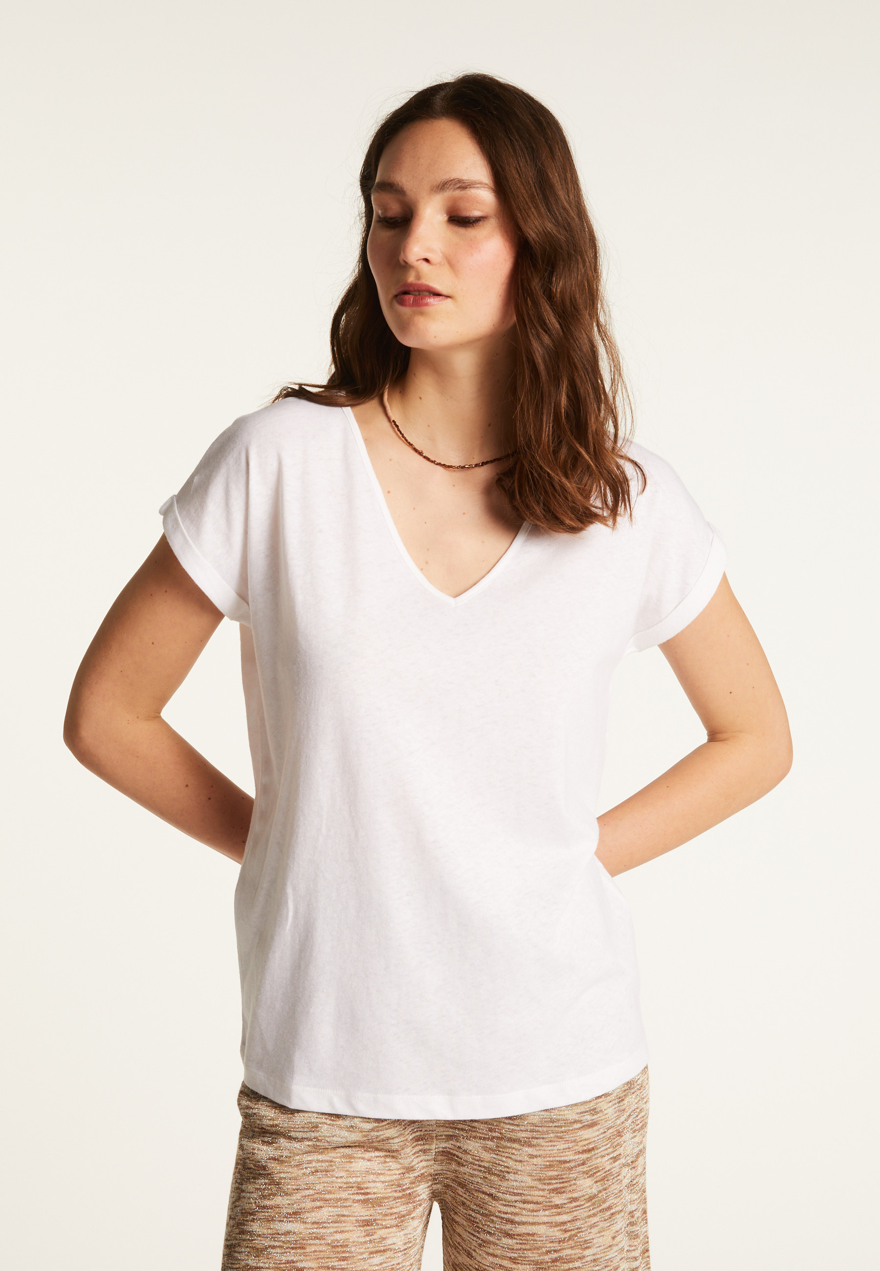 T-shirt col V en coton - Dasha