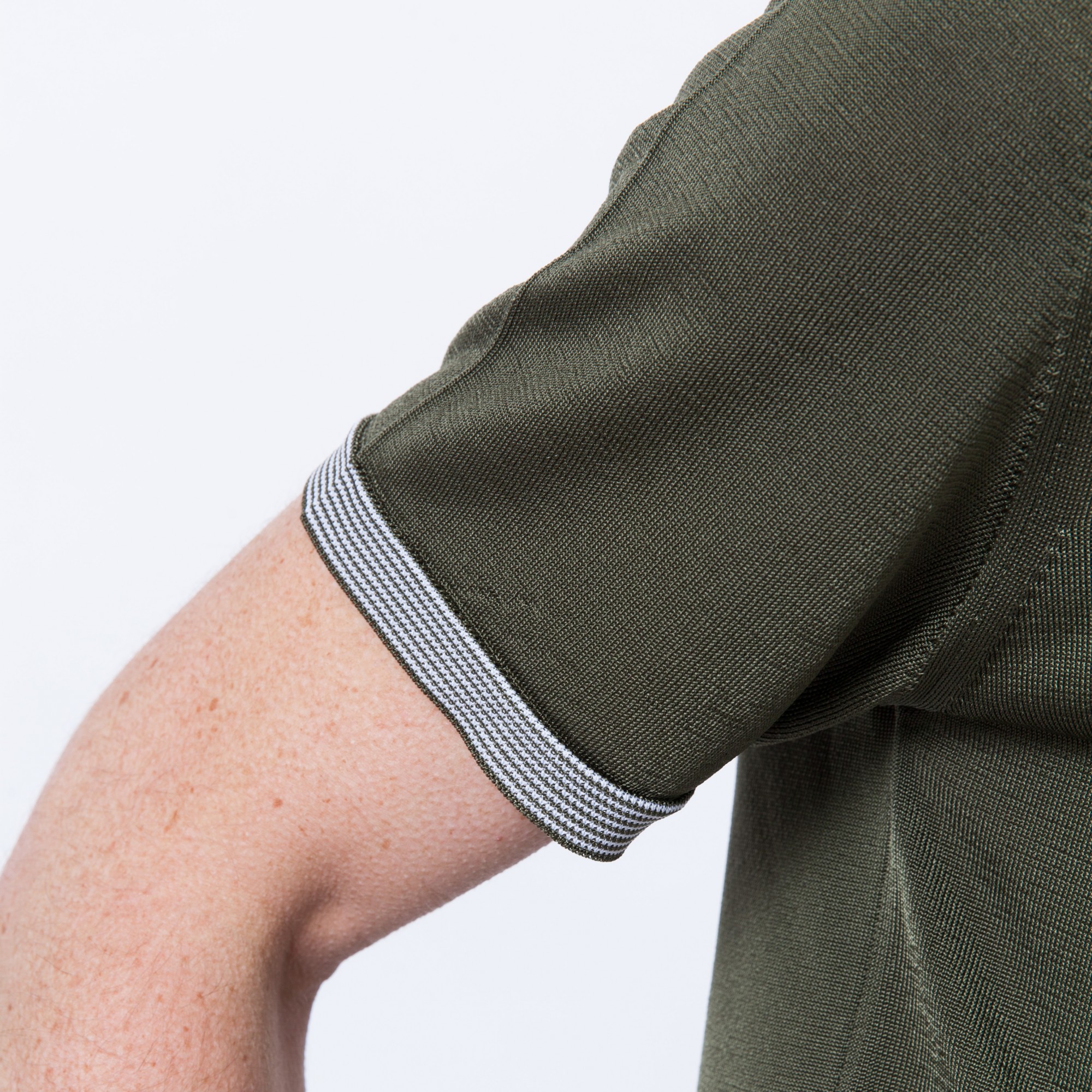 Polo fines rayures Fil Lumière Basso 8073 Avocat - Vert kaki