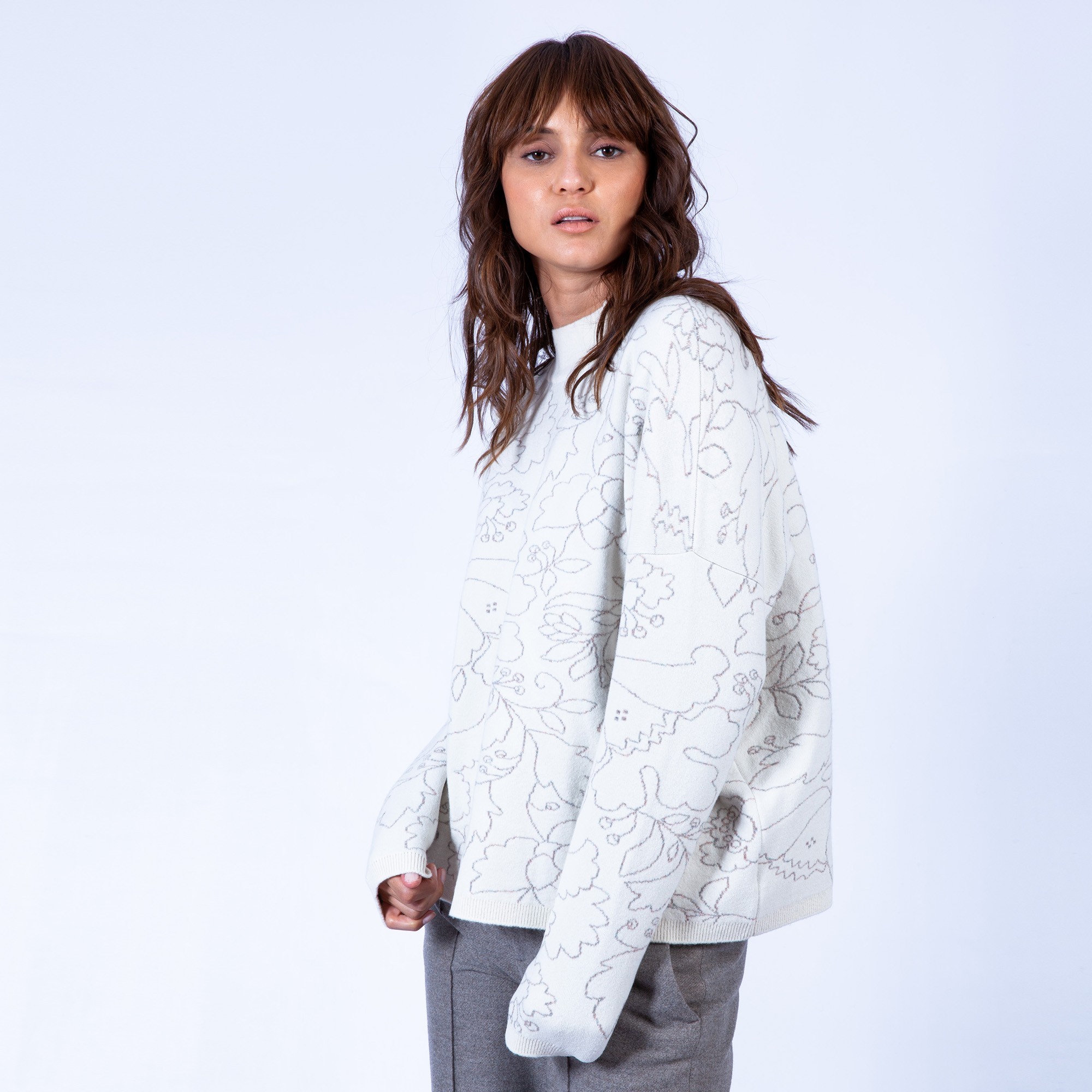Pull à fleurs Maison Montagut x Martin Morel