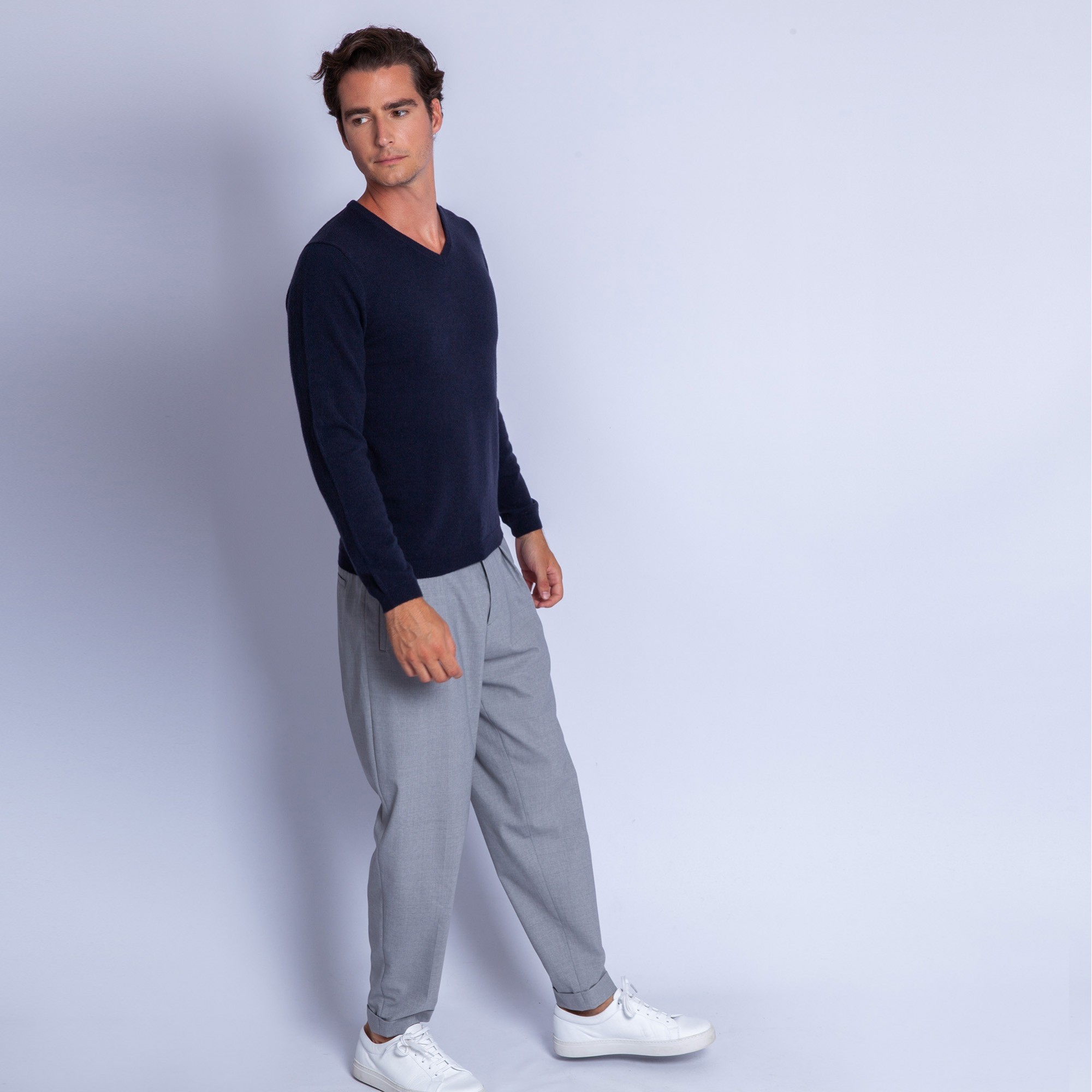 Pull col V en cachemire - Ferdinand 6340 marine - 05 bleu marine